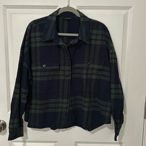 Banana Republic cropped flannel